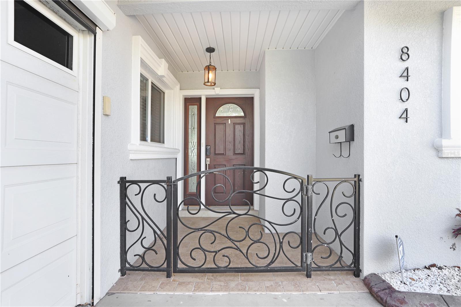 8404 BLACKSTONE CT — photo 3