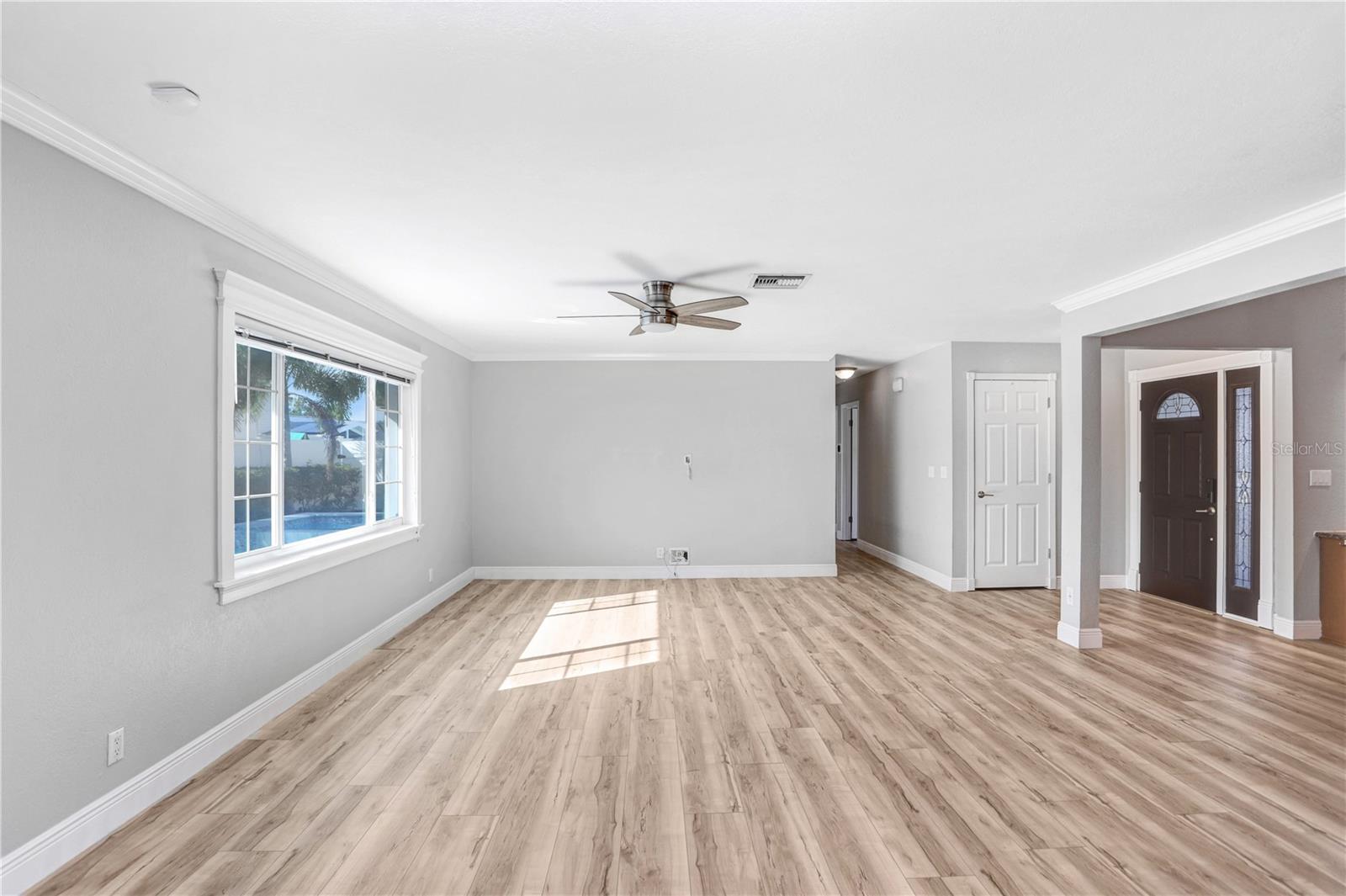 8404 BLACKSTONE CT — photo 11