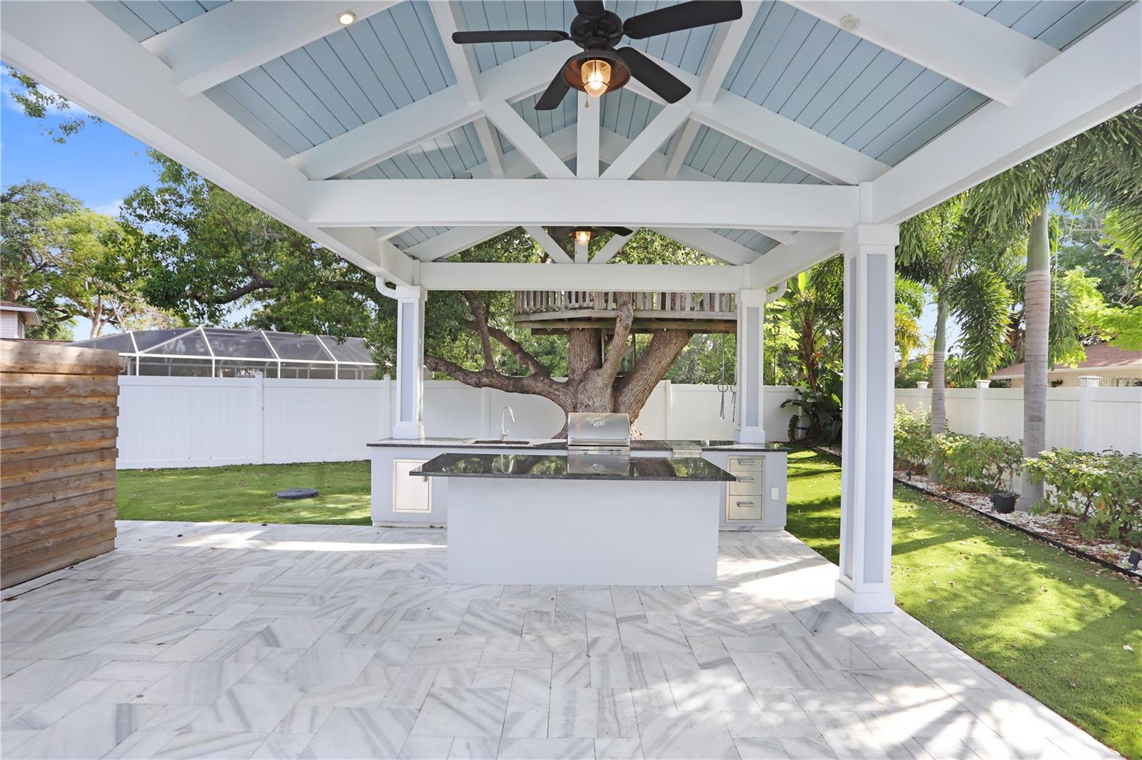 8404 BLACKSTONE CT — photo 28