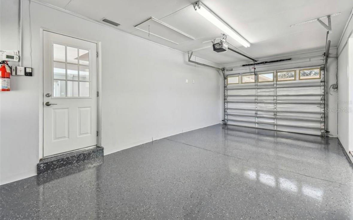 8404 BLACKSTONE CT — photo 24