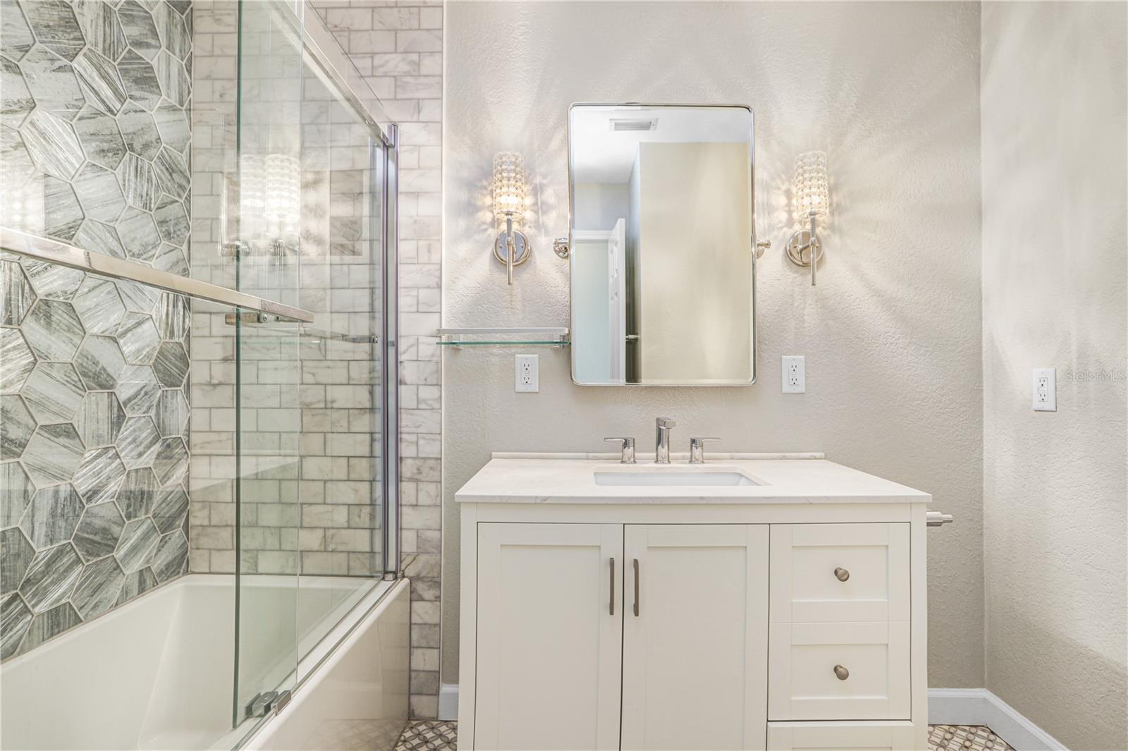 8404 BLACKSTONE CT — photo 22