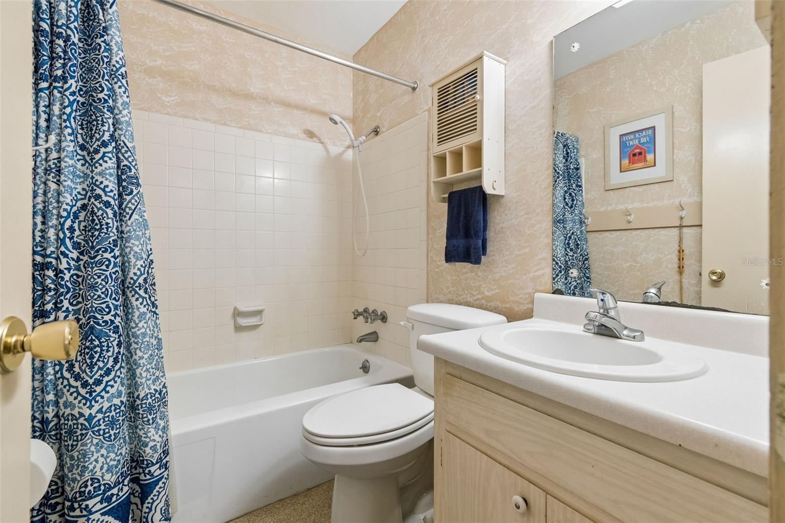 6072 ARLENE WAY — photo 19