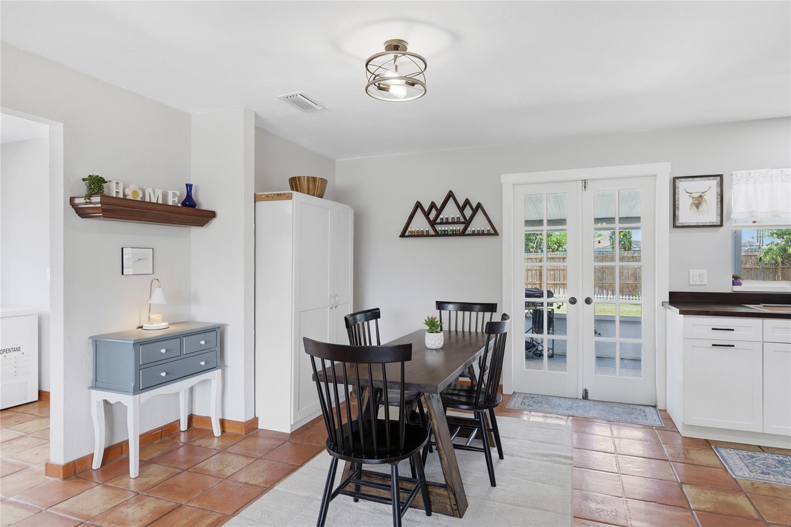 3670 SUNSET BEACH DR — photo 10