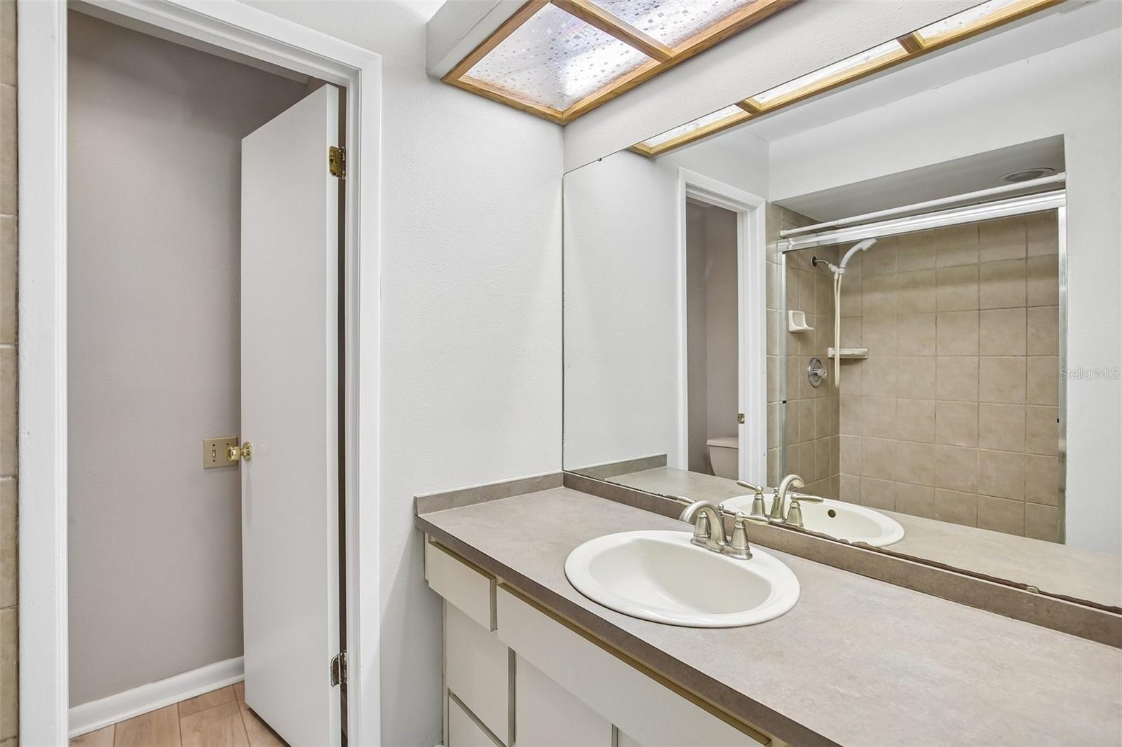 1006 CICERO LN — photo 25