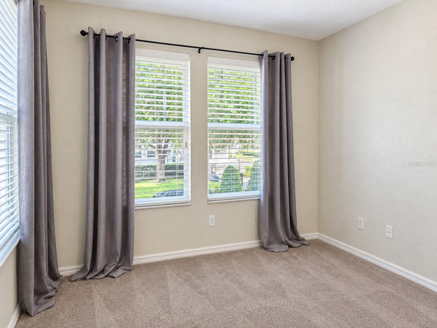 2920 W EL PRADO BLVD #11 — photo 24