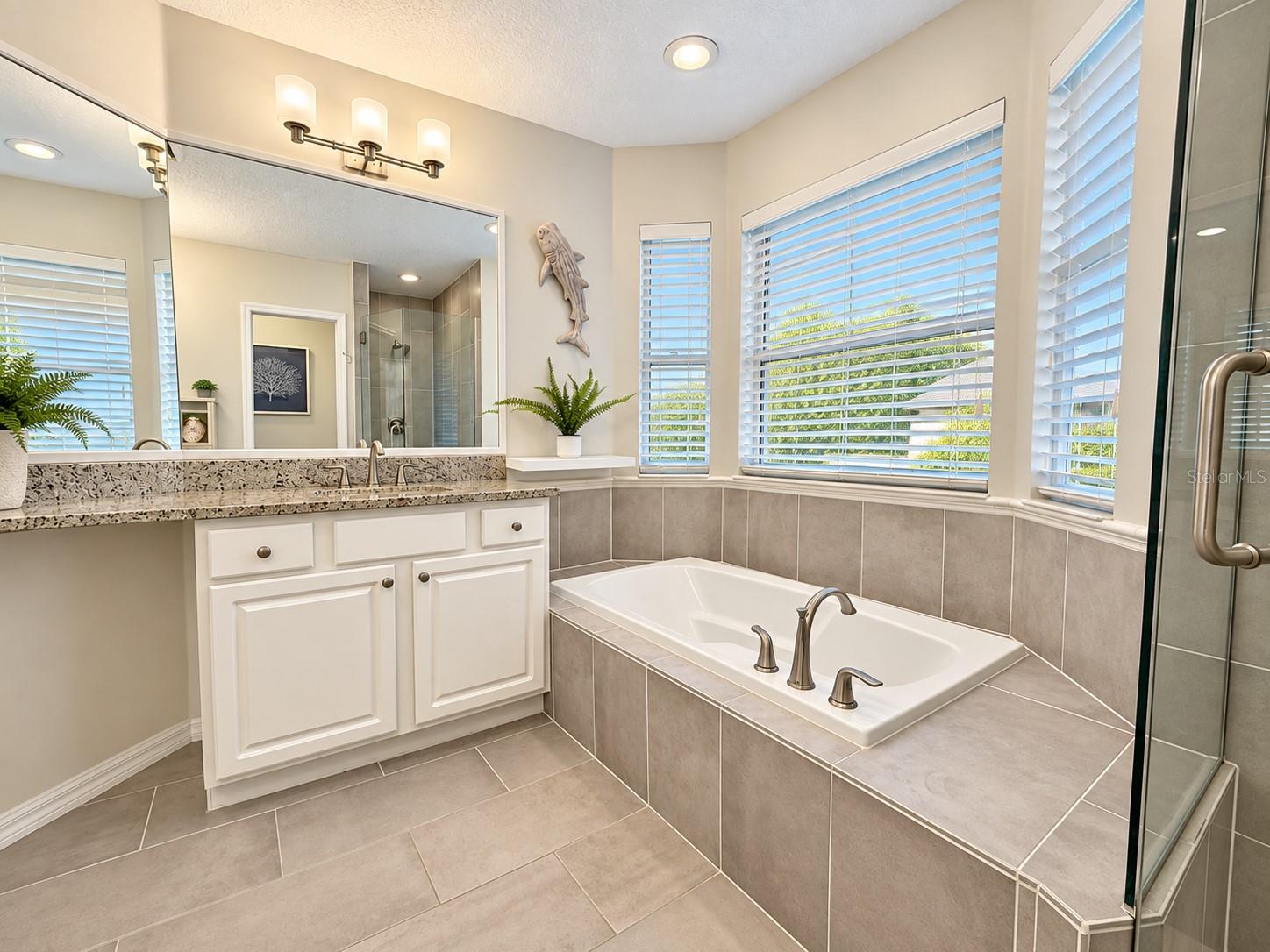 2920 W EL PRADO BLVD #11 — photo 18