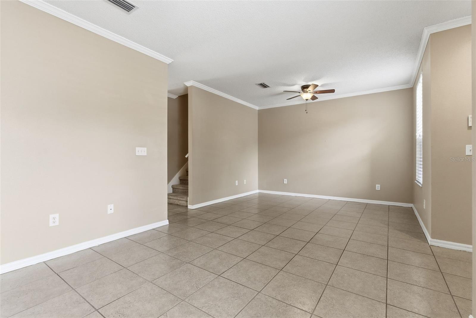 1415 SEDGWICK DR — photo 9