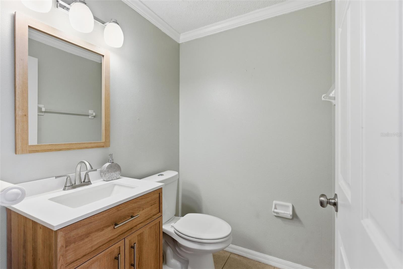 1415 SEDGWICK DR — photo 26