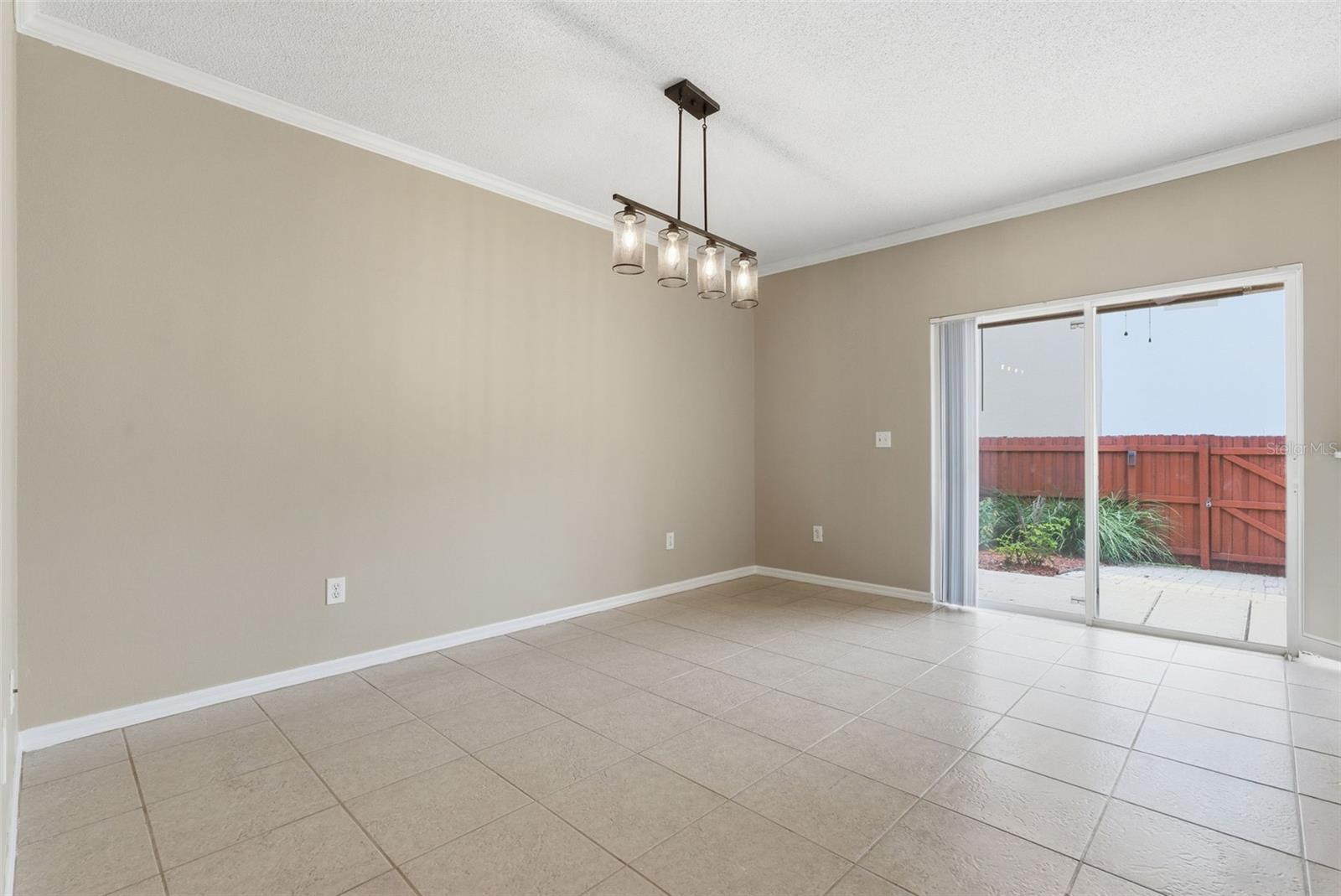1415 SEDGWICK DR — photo 14