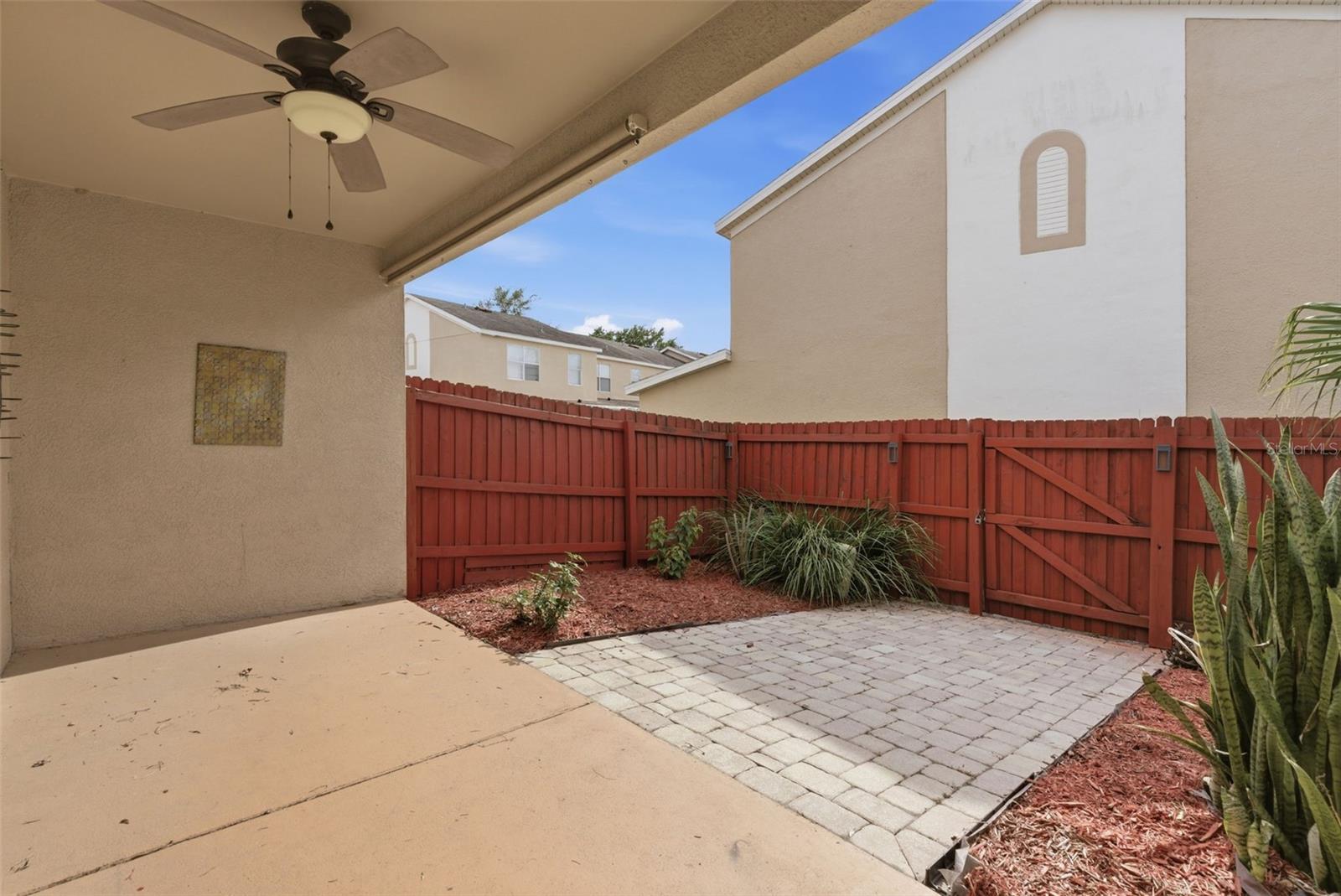 1415 SEDGWICK DR — photo 24