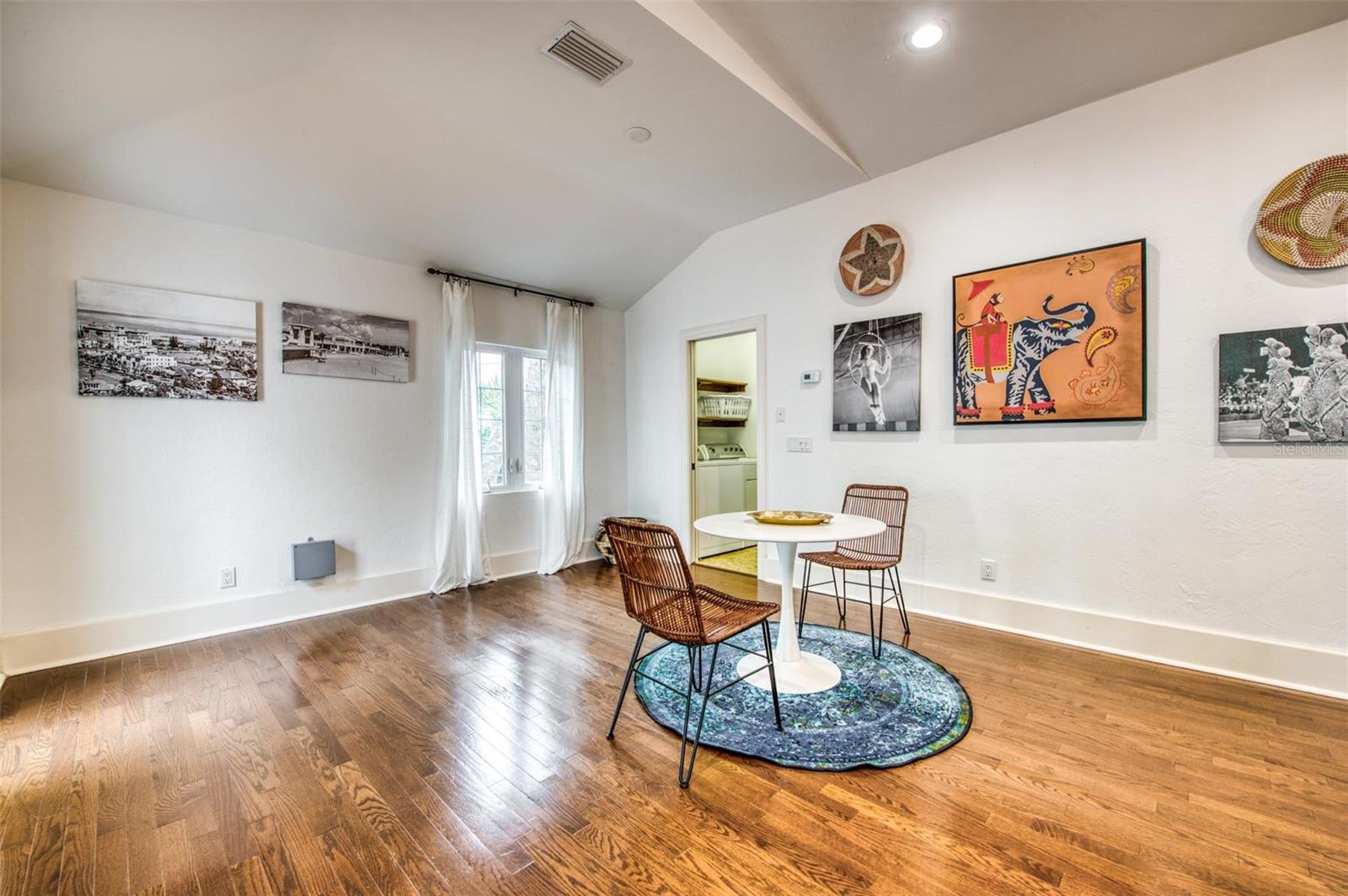76 S WASHINGTON DR — photo 30