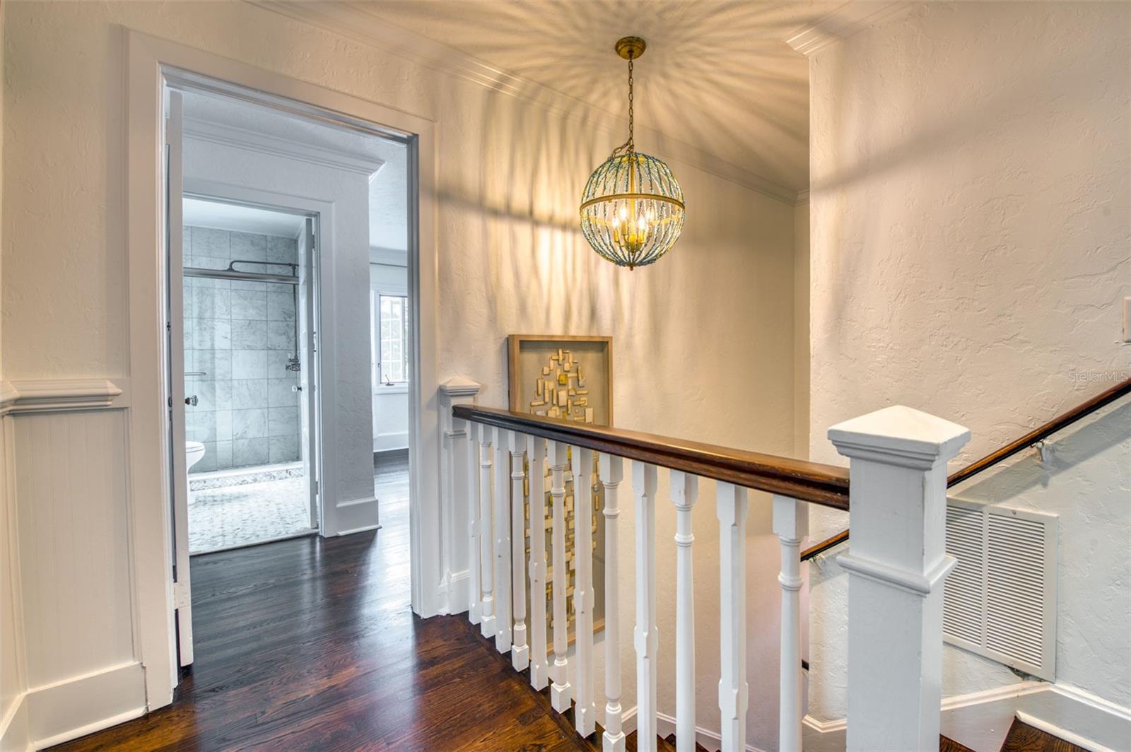 76 S WASHINGTON DR — photo 37