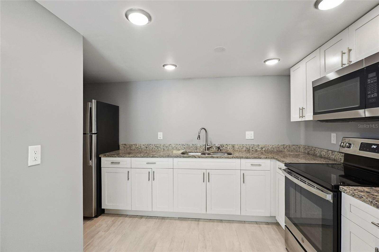 7614 NACIDO CT #7614 — photo 6