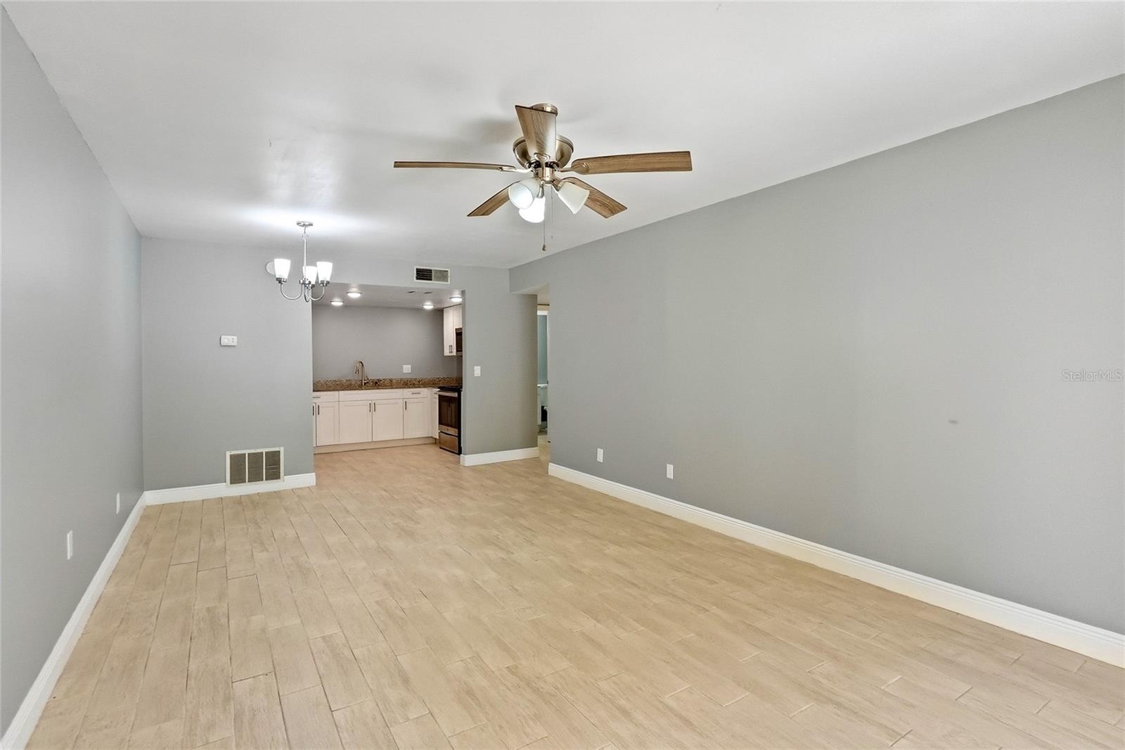 7614 NACIDO CT #7614 — photo 2