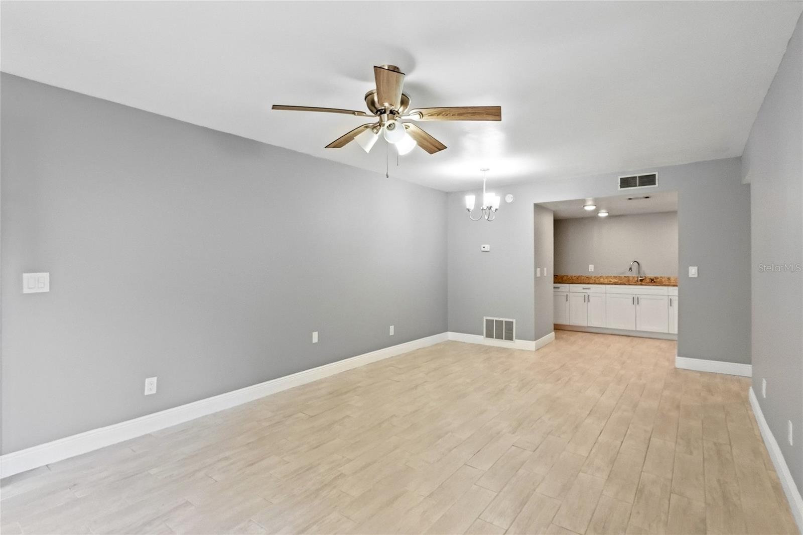 7614 NACIDO CT #7614 — photo 3