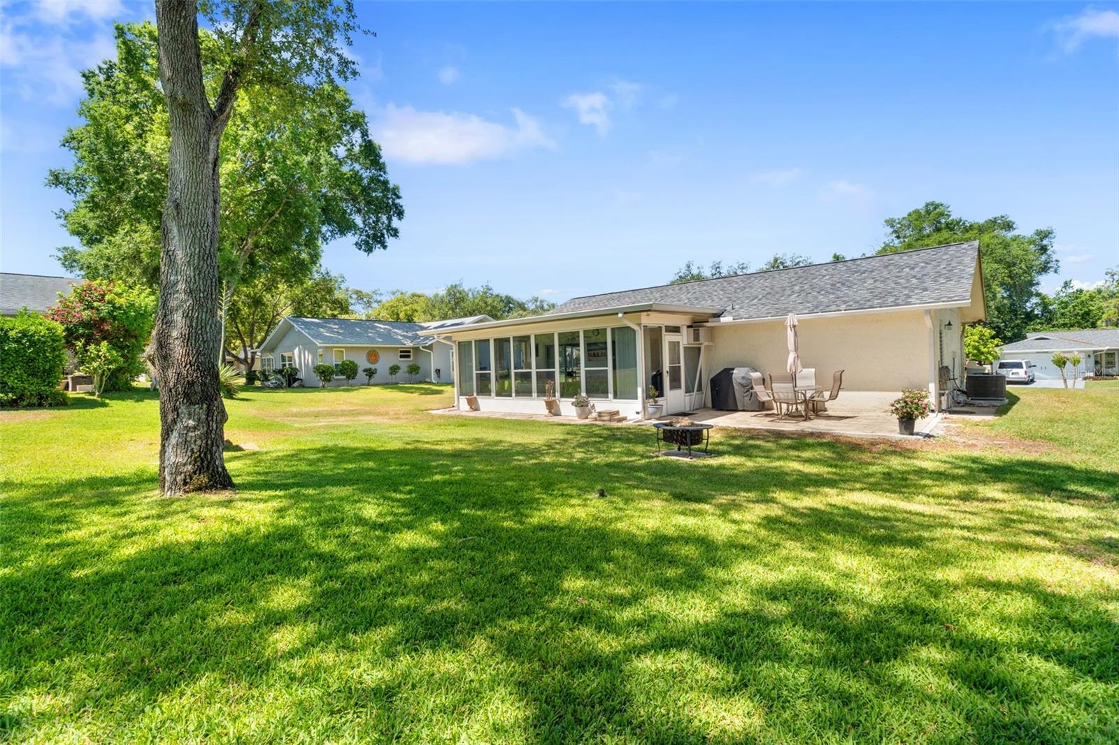 10520 SPRINGWOOD DR — photo 5