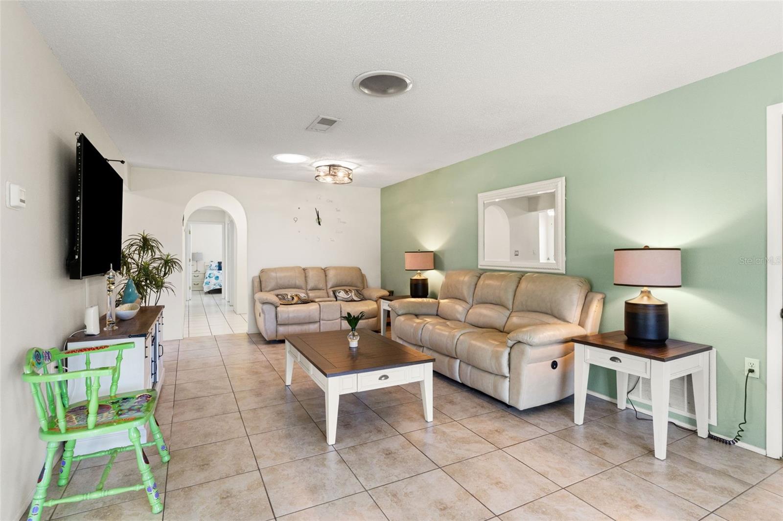 10520 SPRINGWOOD DR — photo 17