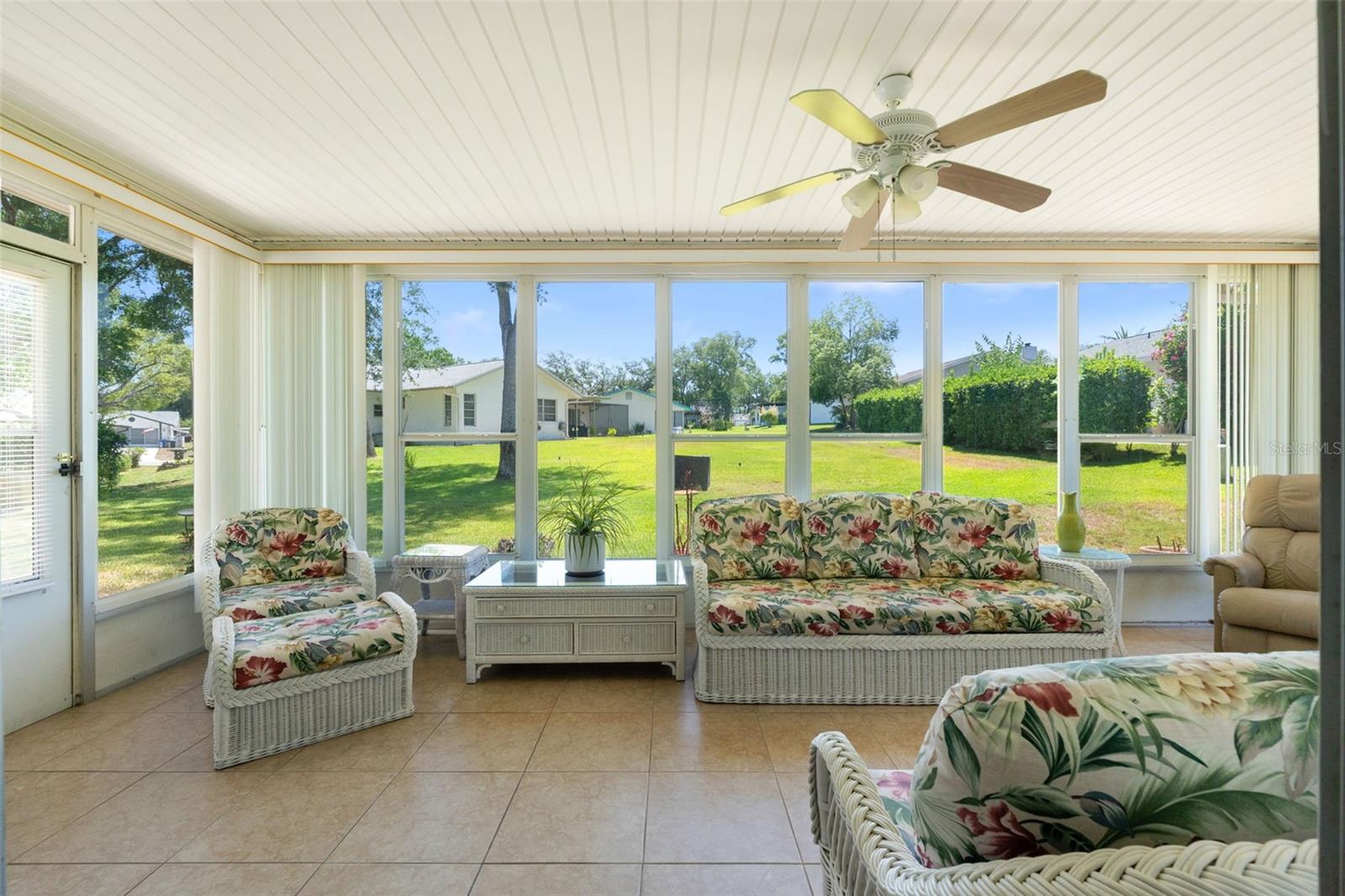 10520 SPRINGWOOD DR — photo 19