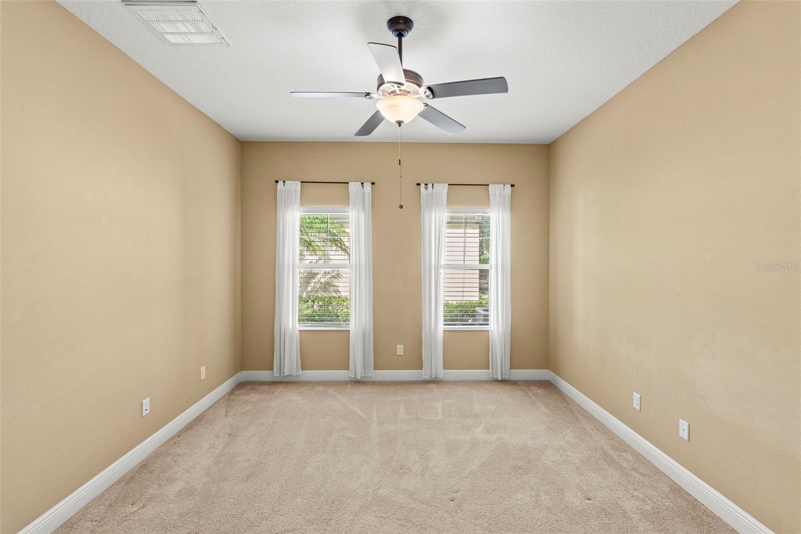 514 WINTERSIDE DR — photo 34