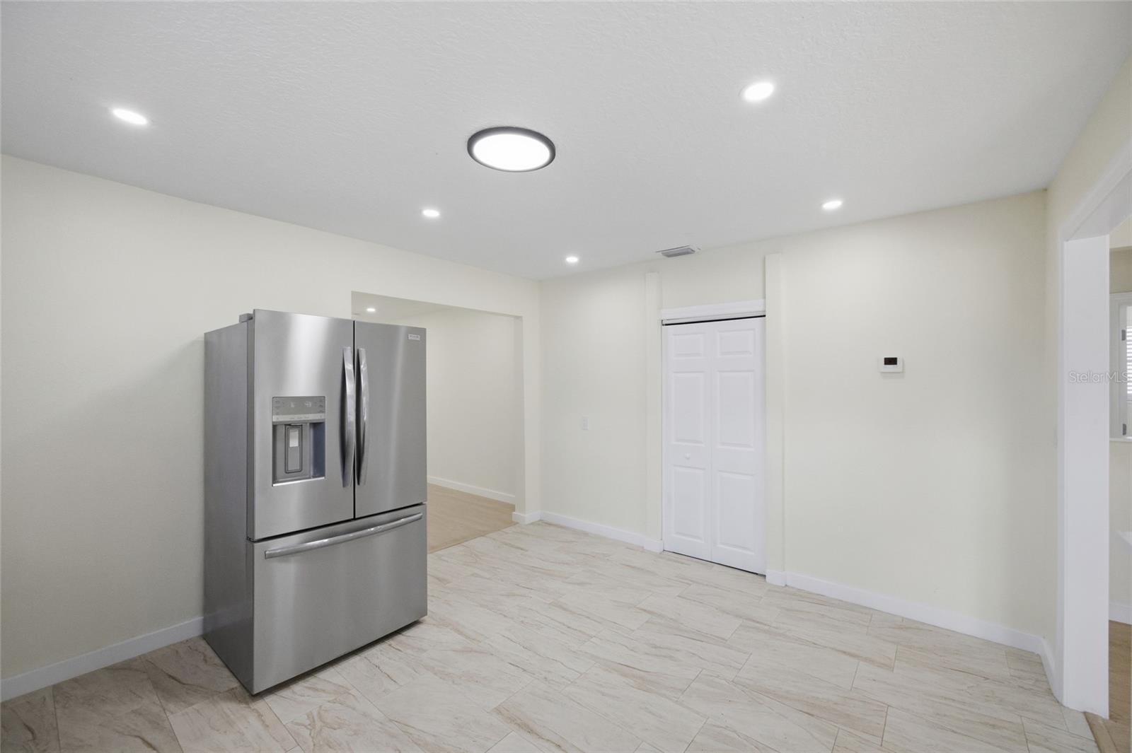 714 E 137TH AVE — photo 11