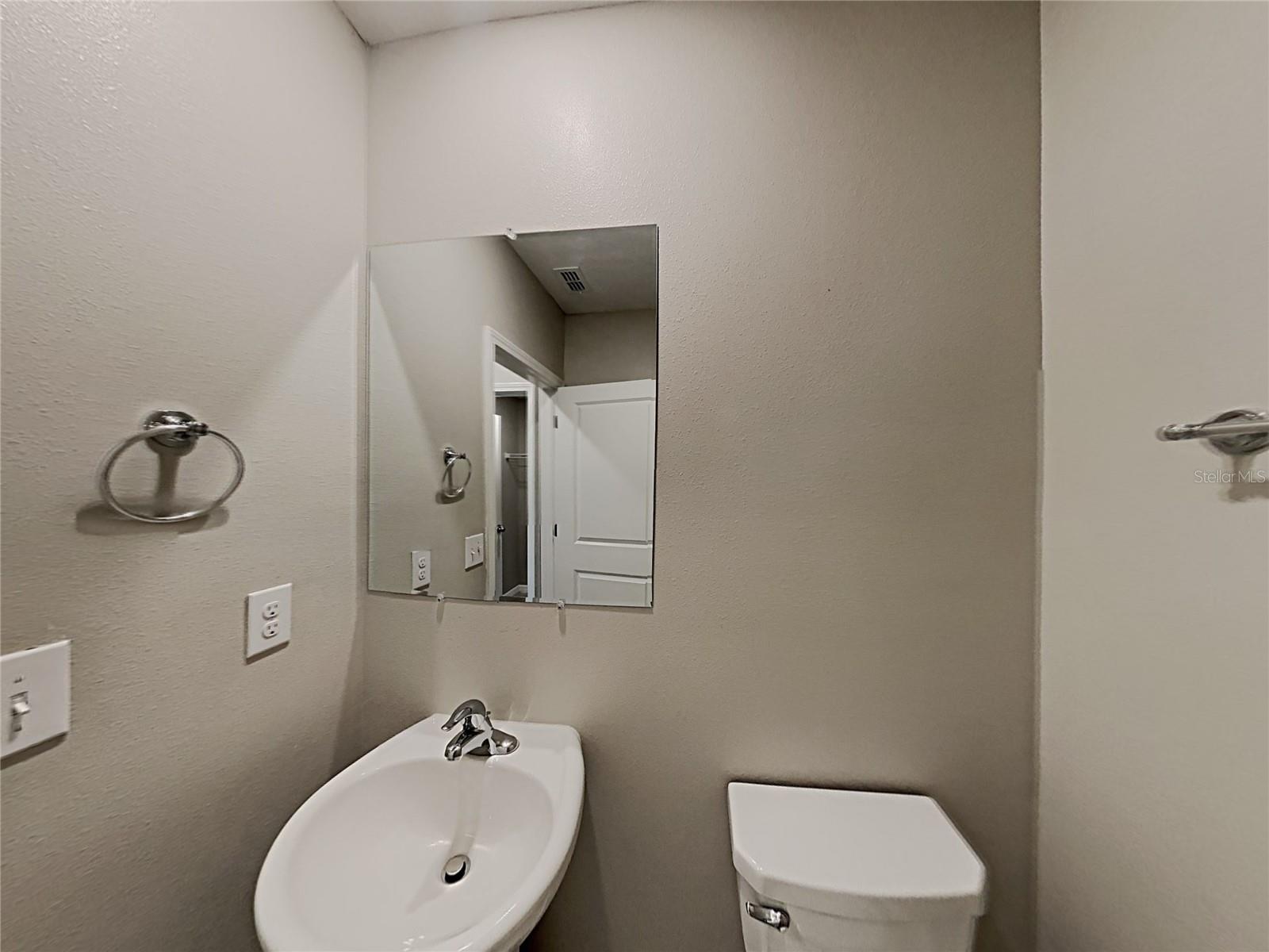 4436 ETERNAL PRINCE DR — photo 24
