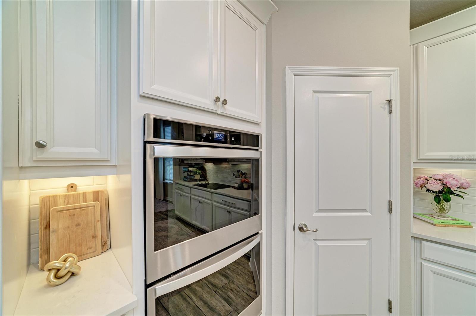 4714 ROYCROFT TER — photo 19