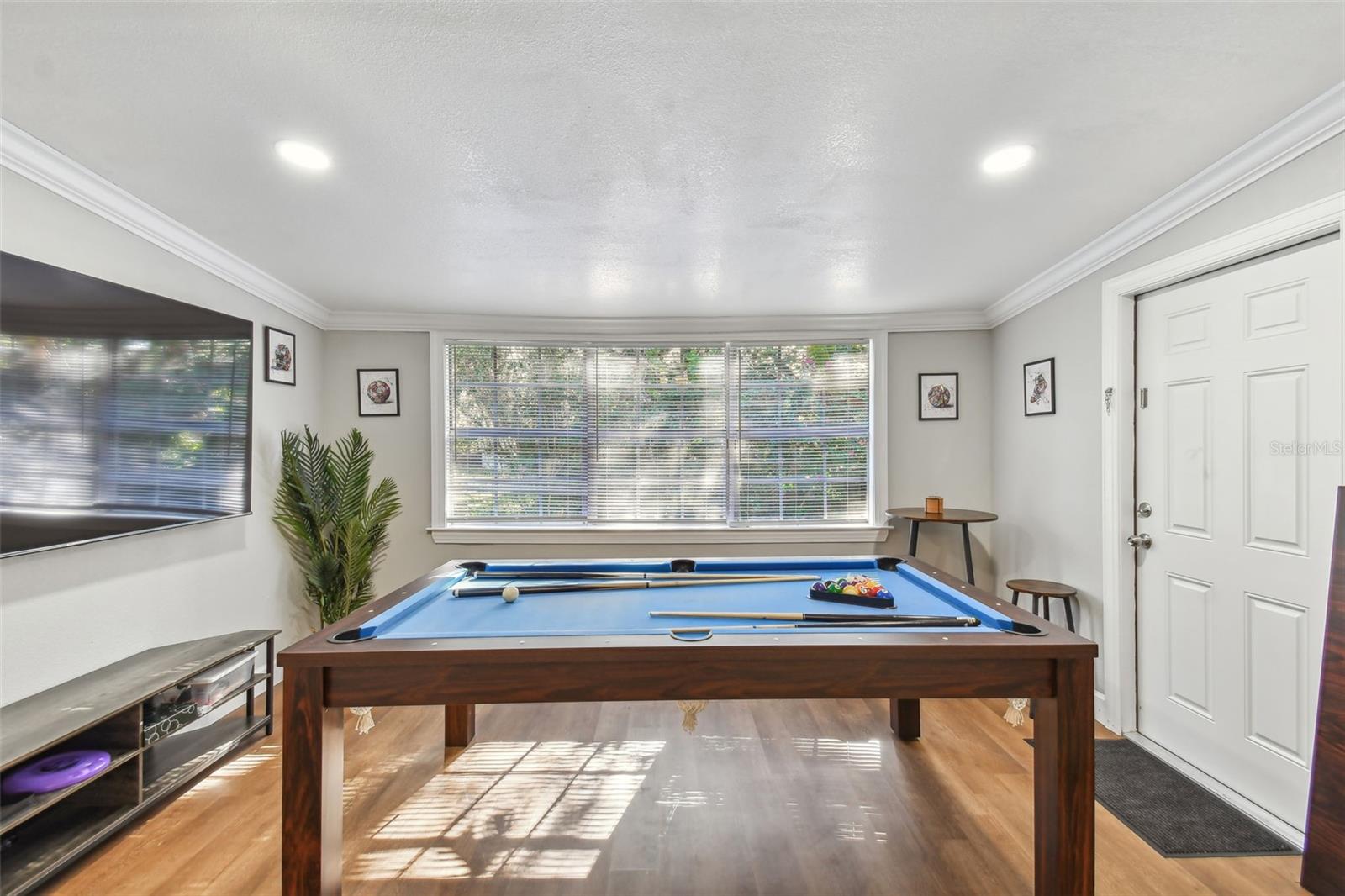 414 JOYCE AVE — photo 37