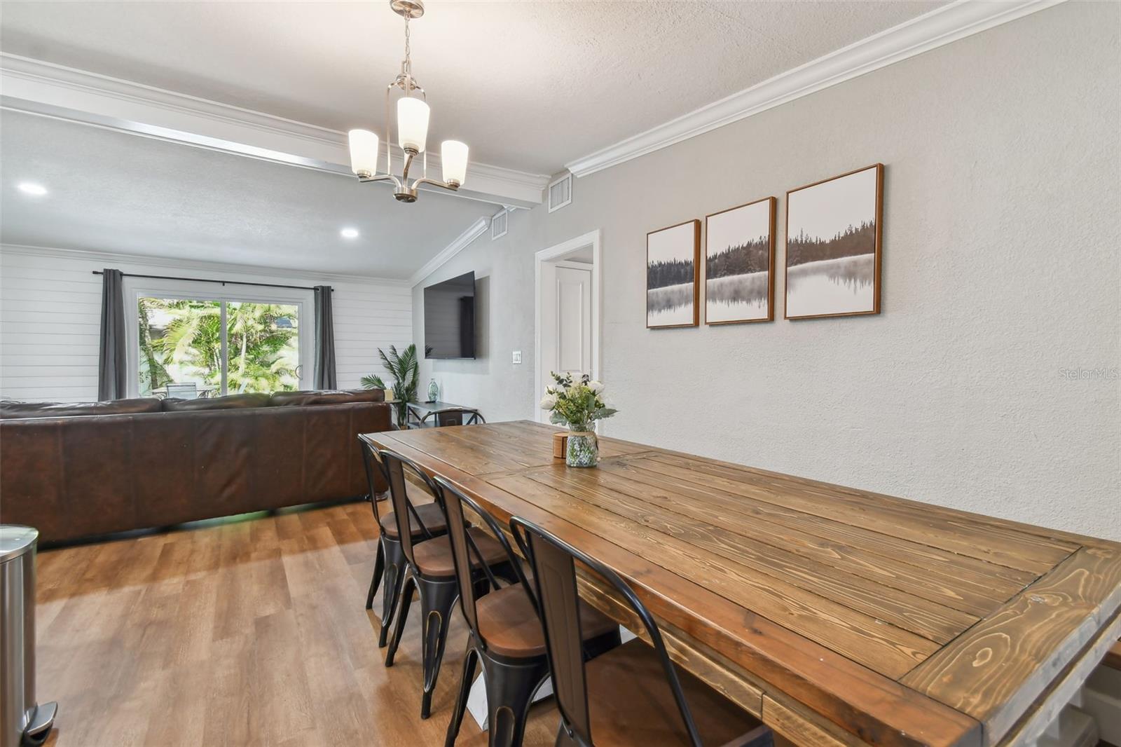 414 JOYCE AVE — photo 30