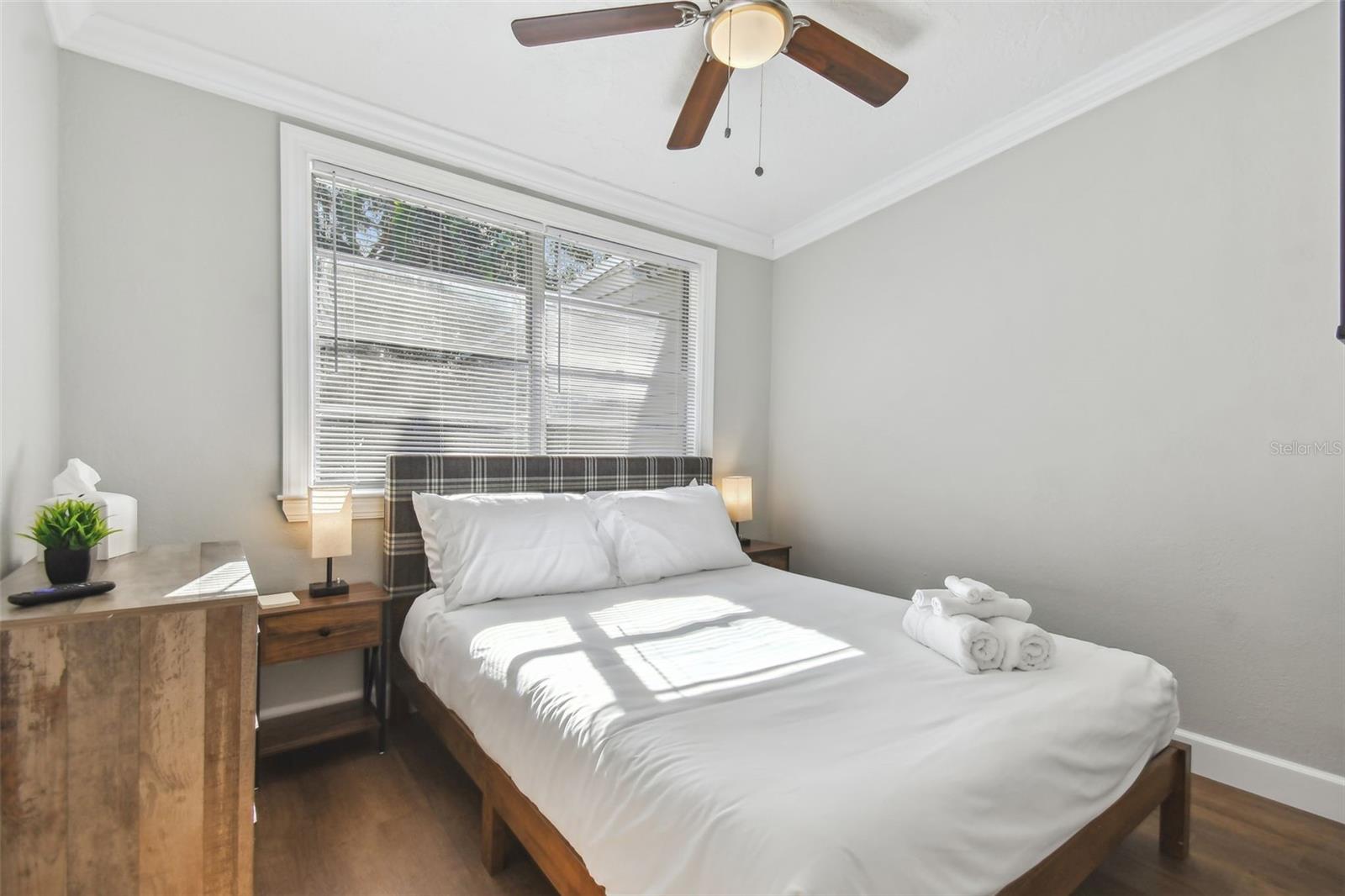 414 JOYCE AVE — photo 43