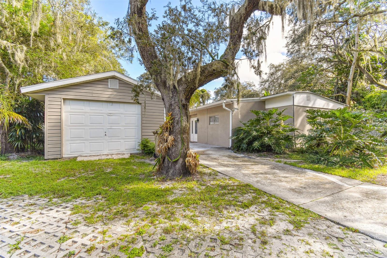 414 JOYCE AVE — photo 6