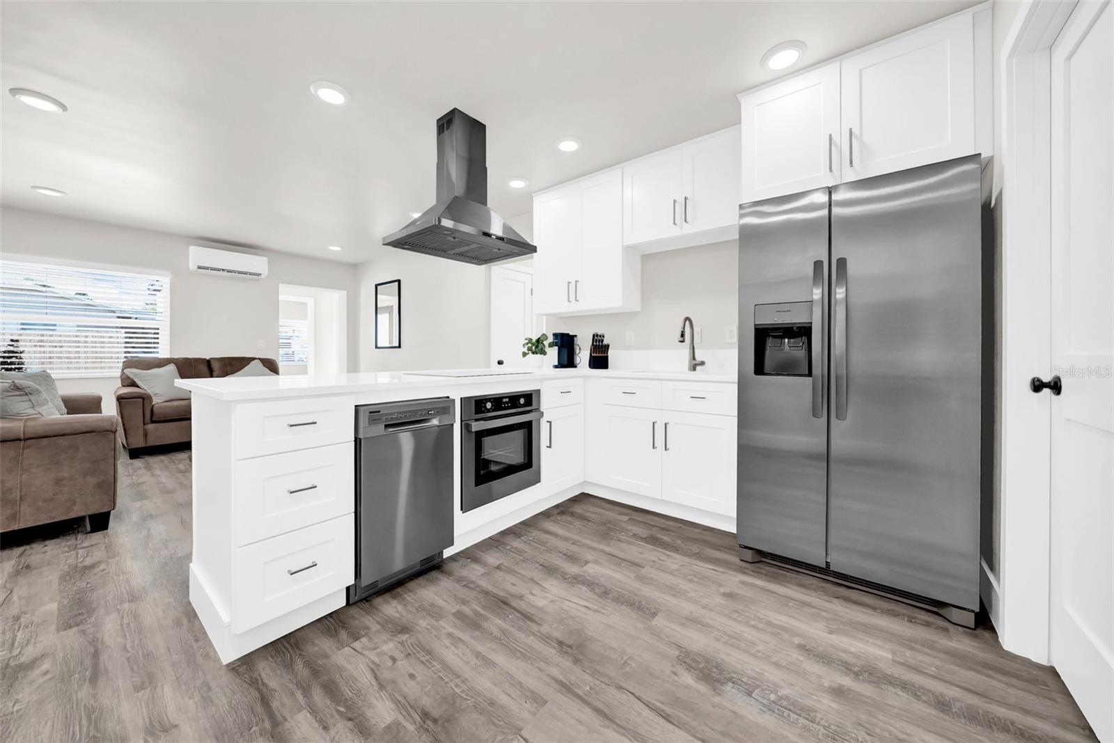 6855 GULF WINDS DR — photo 21