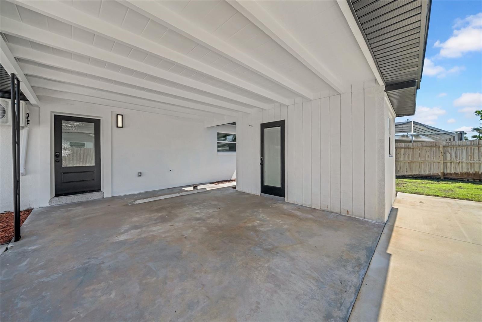 6855 GULF WINDS DR — photo 48