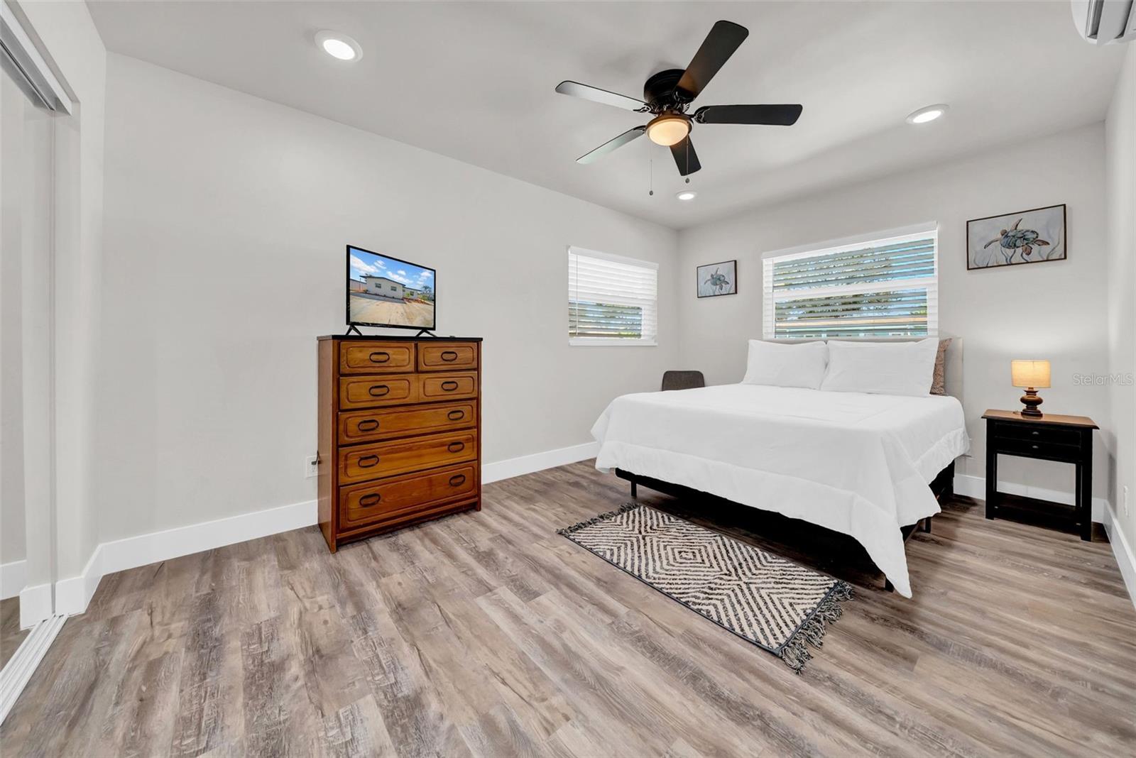 6855 GULF WINDS DR — photo 30