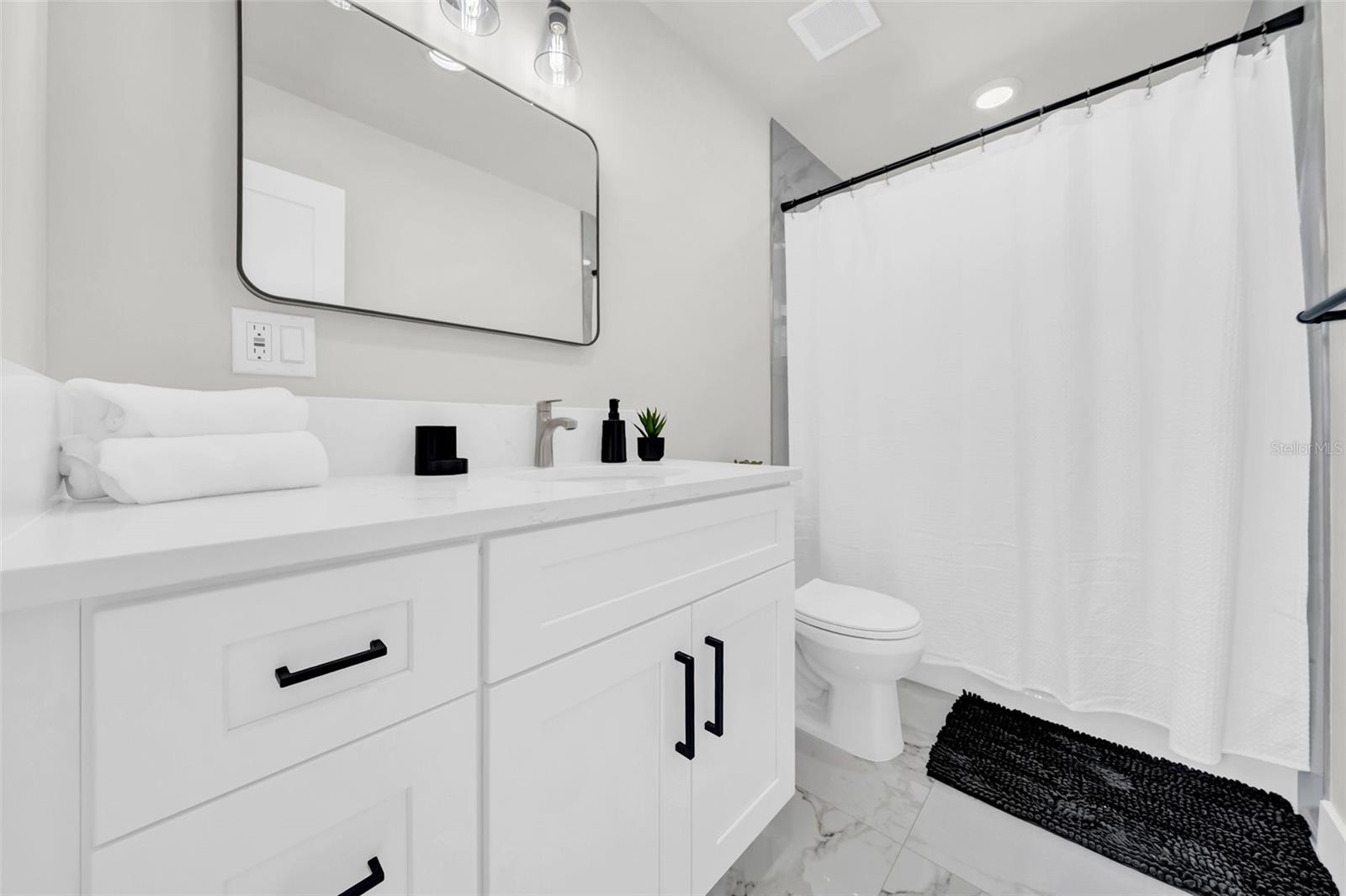 6855 GULF WINDS DR — photo 28