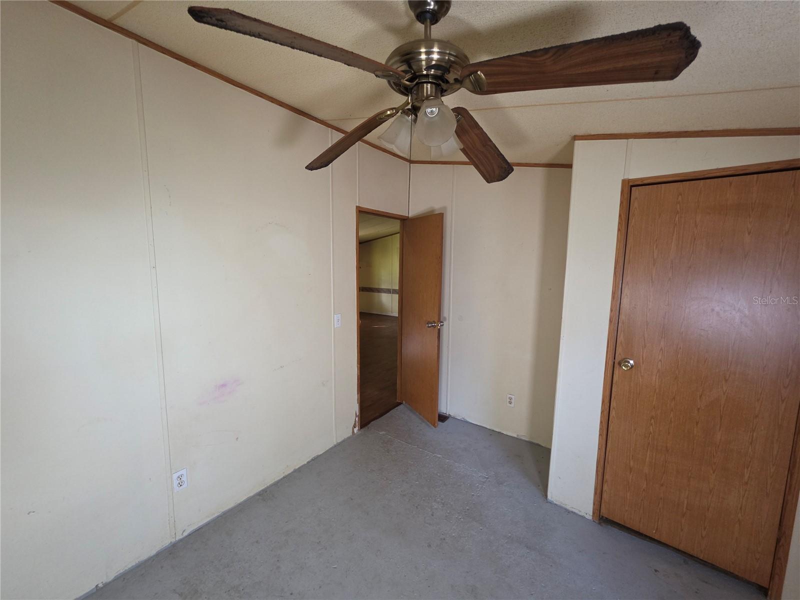 3642 KALMAN DR — photo 19