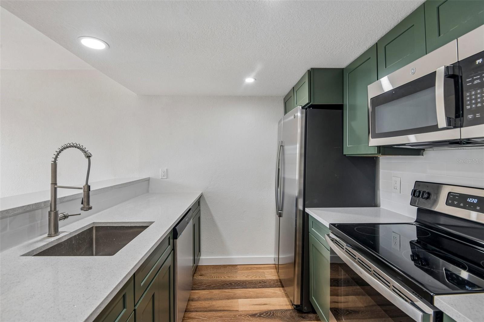 7192 E BANK DR #7192 — photo 7