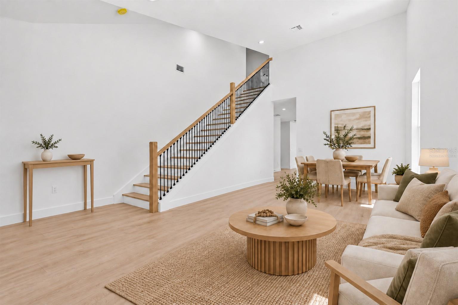 7617 ALVINA ST — photo 2
