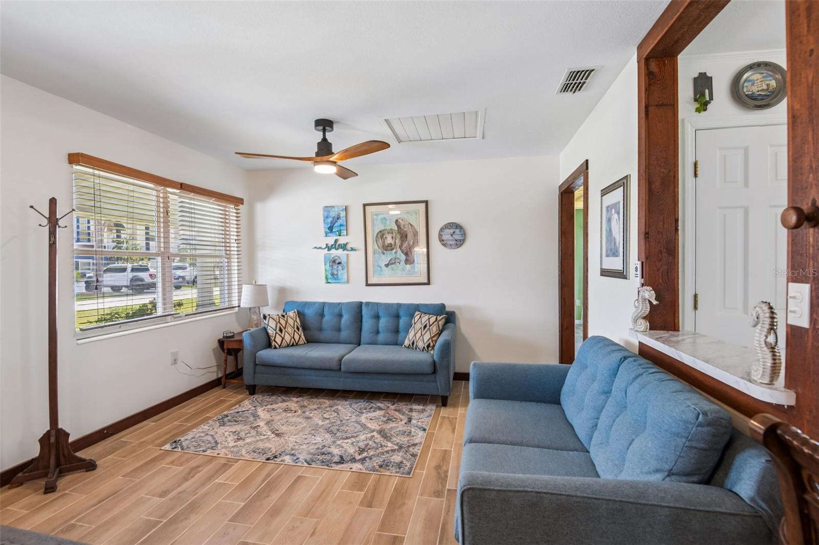 8212 HAYWARD LN — photo 15