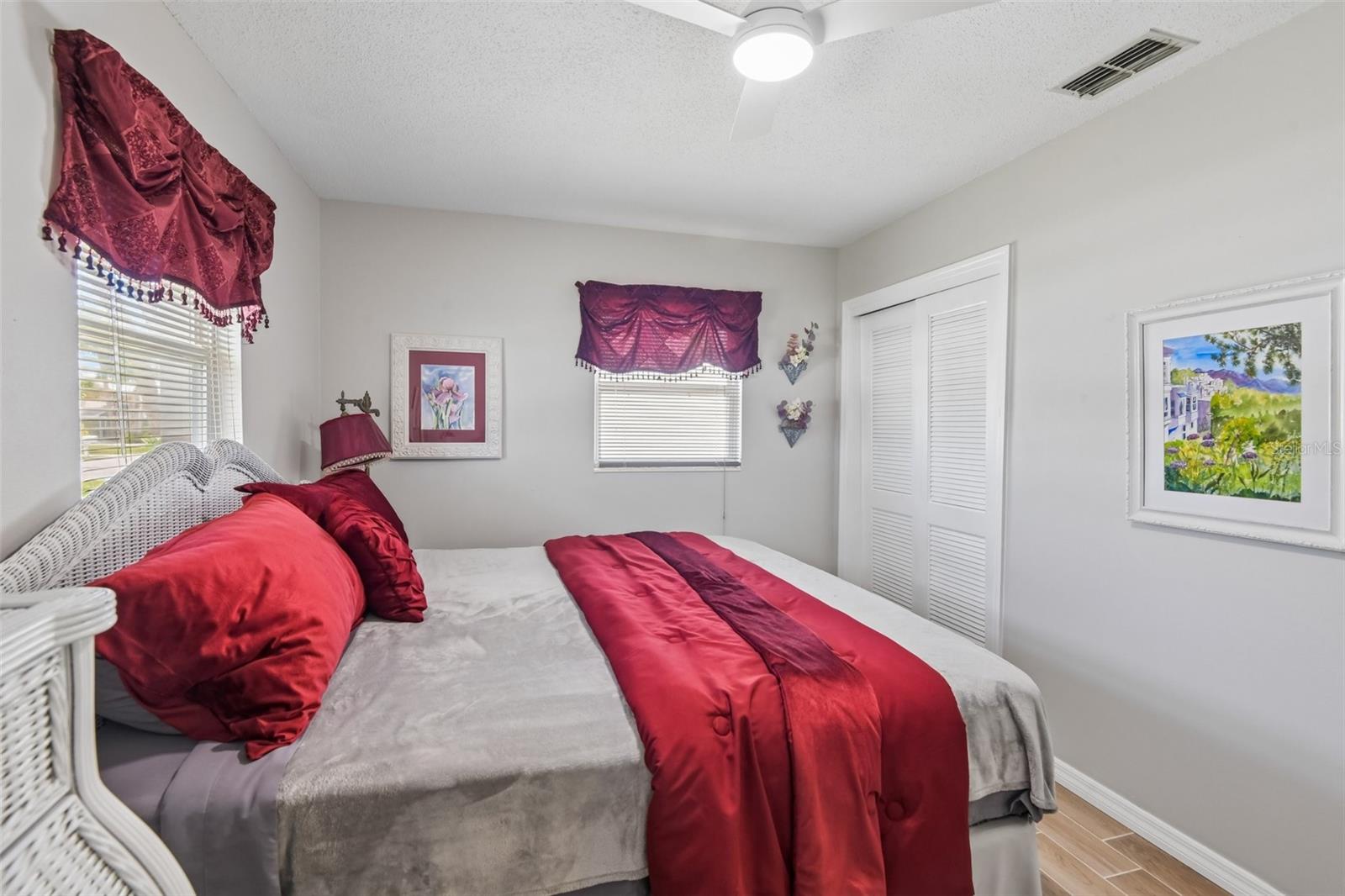 8212 HAYWARD LN — photo 18