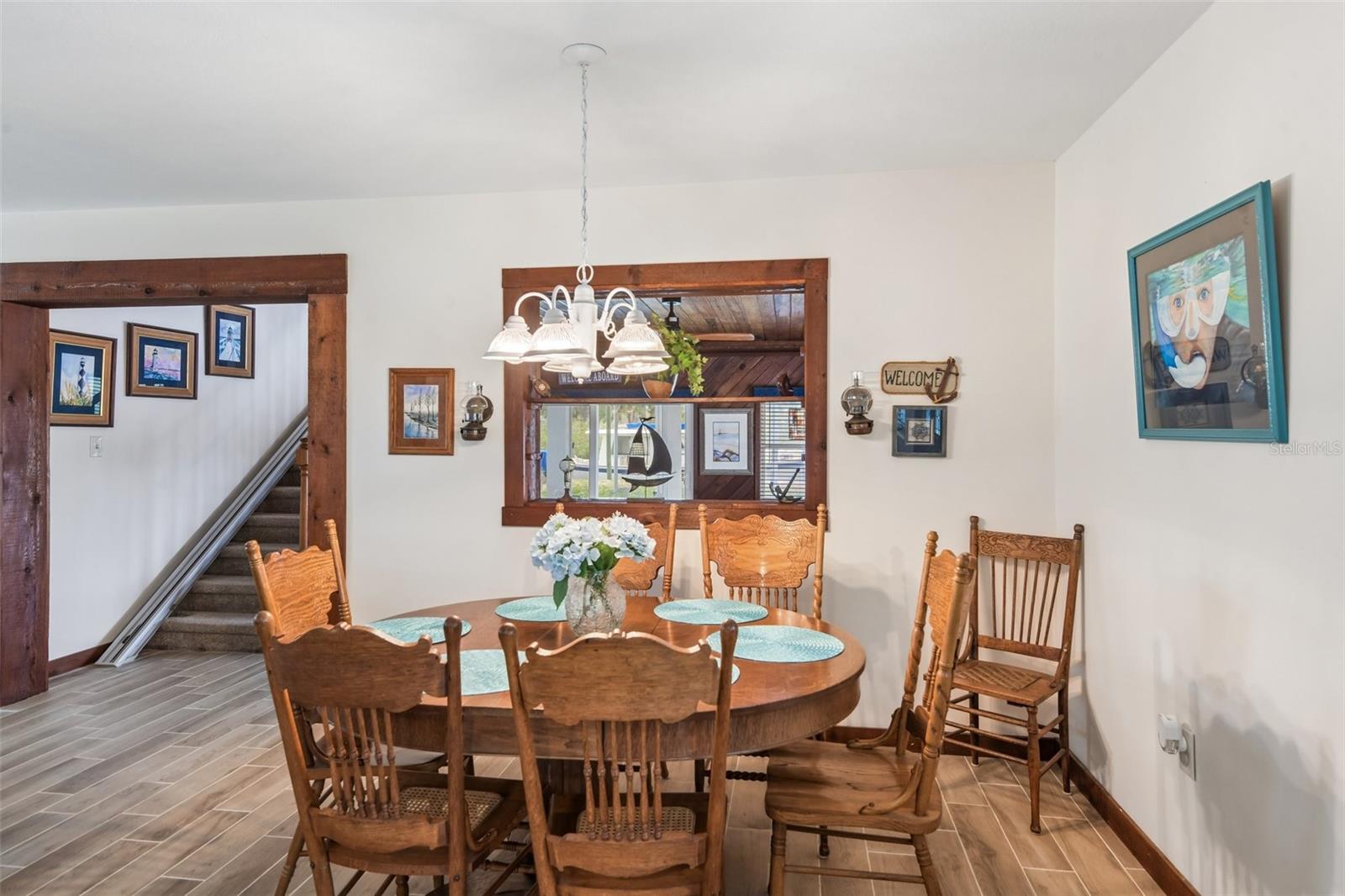 8212 HAYWARD LN — photo 9
