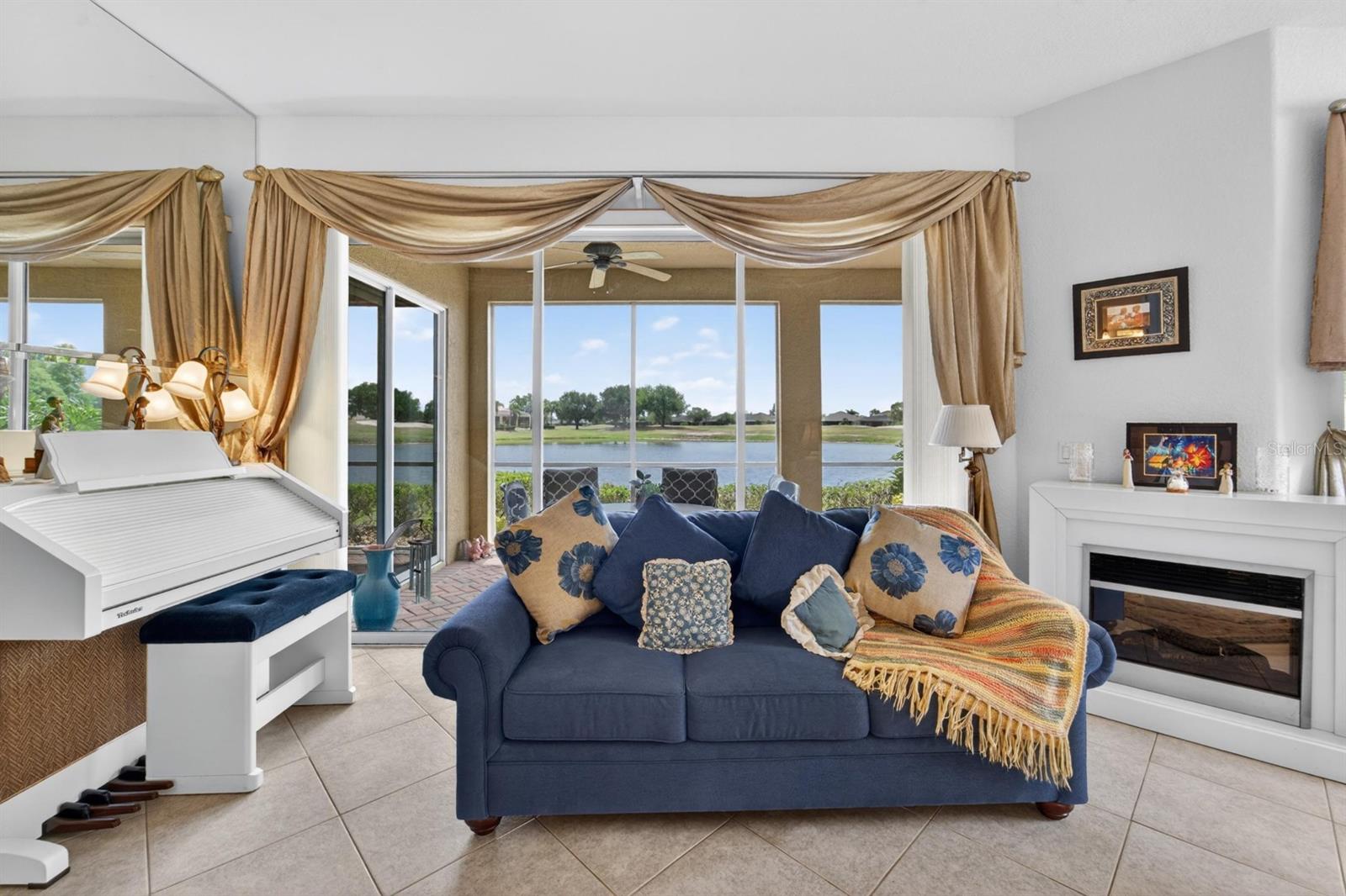 1364 EMERALD DUNES DR — photo 18