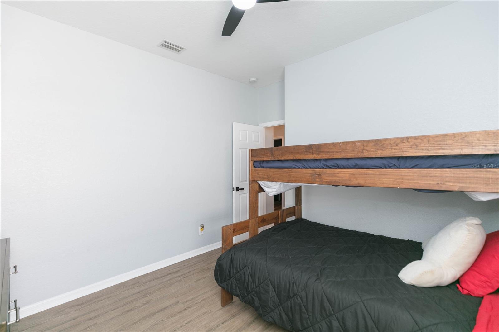 11334 BRIDGE PINE DR — photo 31
