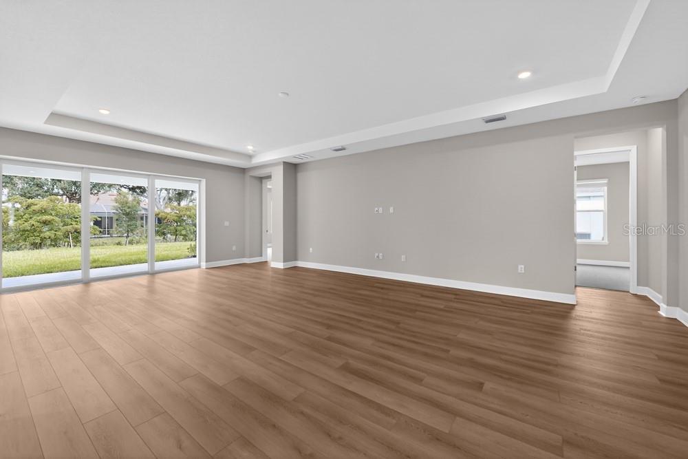6913 PRAIRIE OAK WAY — photo 3