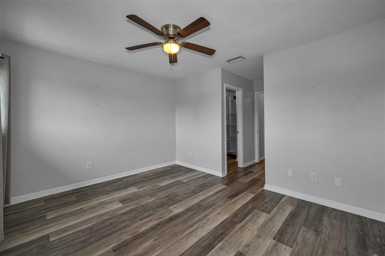 9150 PARK BLVD #6 — photo 24