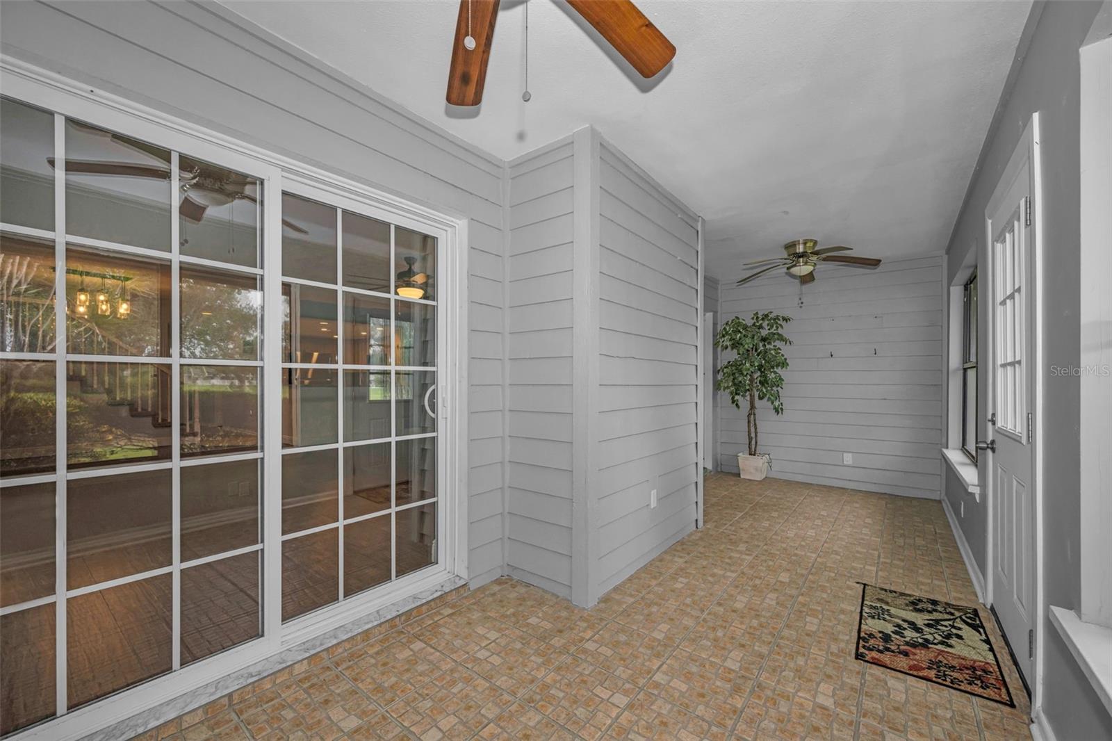 9150 PARK BLVD #6 — photo 13