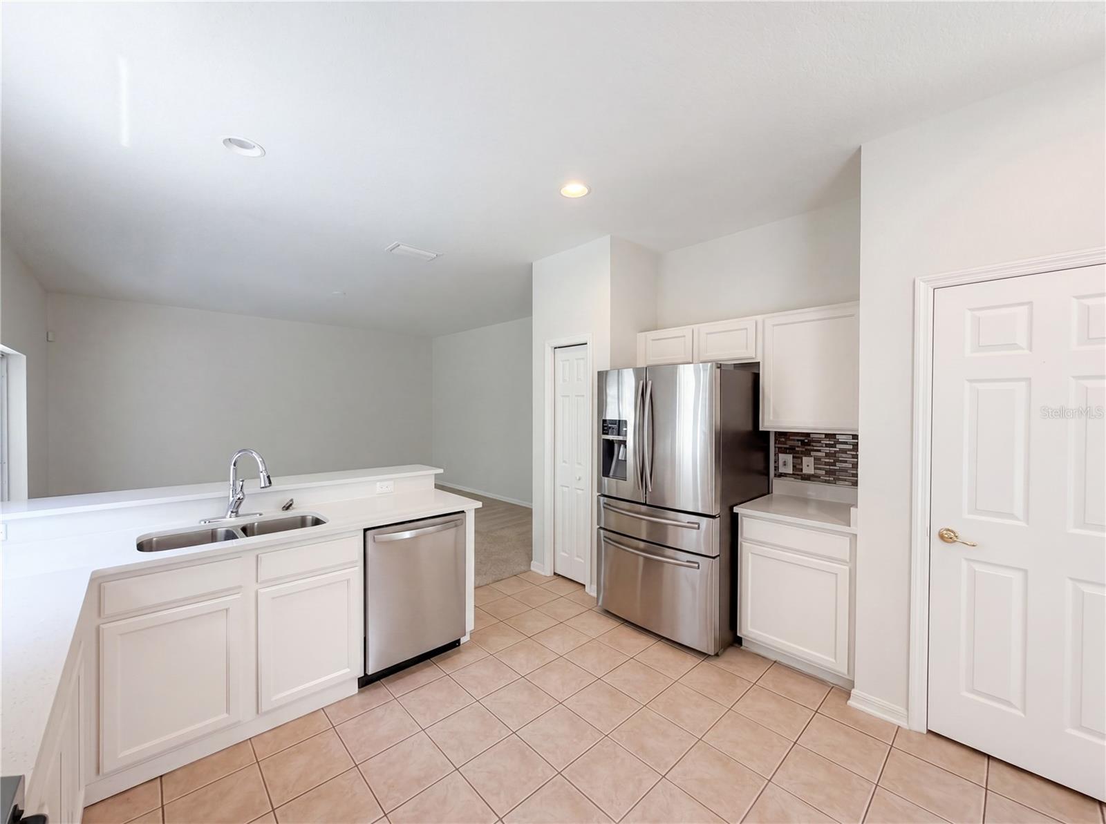 8116 RIVER MONT WAY — photo 12