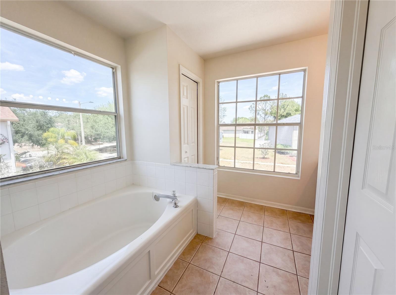 8116 RIVER MONT WAY — photo 22