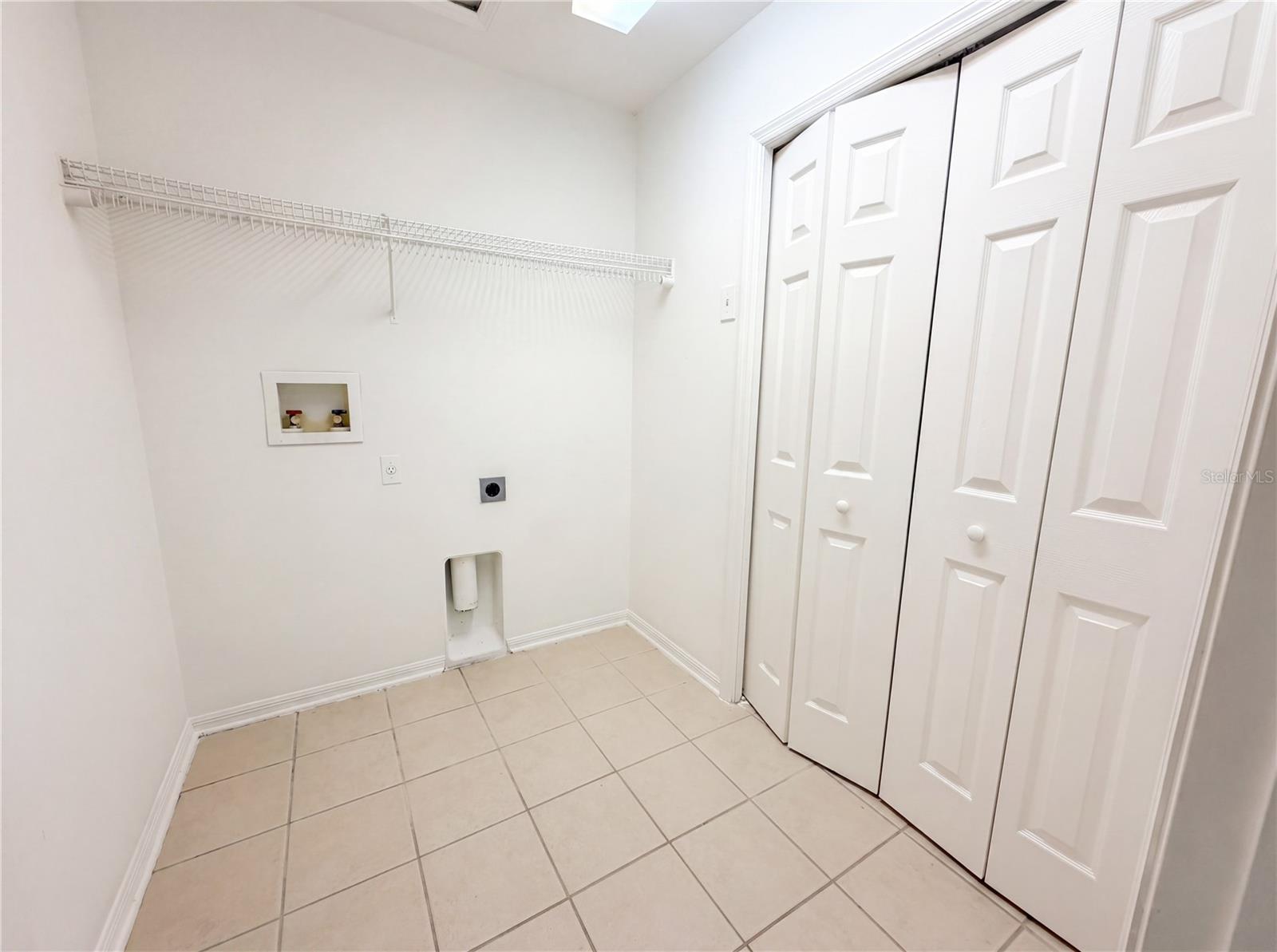 8116 RIVER MONT WAY — photo 24