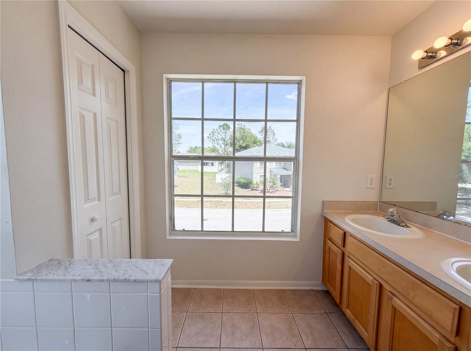 8116 RIVER MONT WAY — photo 21