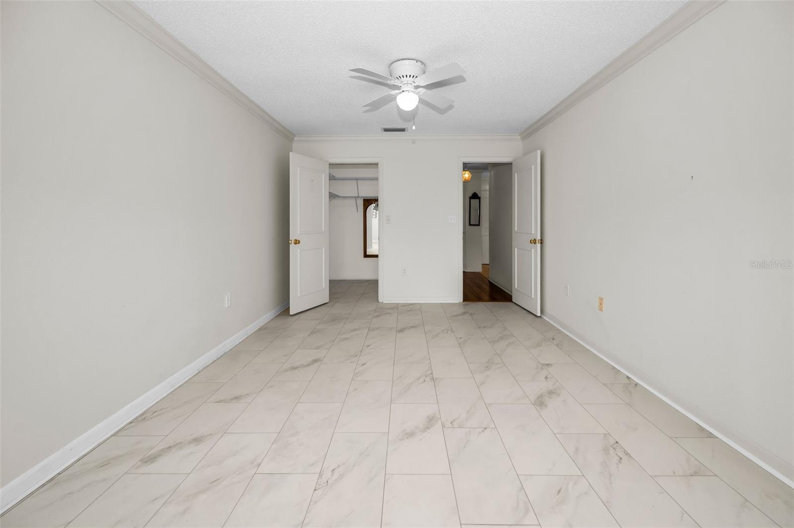 100 BLUFF VIEW DR #608C — photo 20